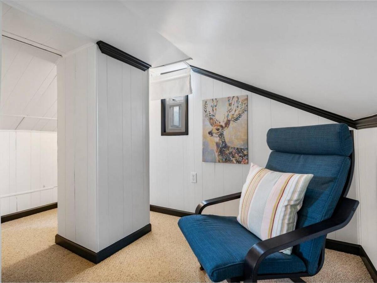 Picture Perfect Bungalow In The Heart Of Dt Vancouver Buitenkant foto
